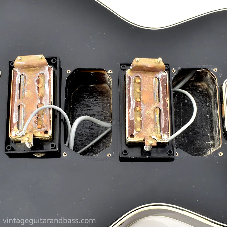 Matsumoku Maxon humbucker pickups and pickup routes